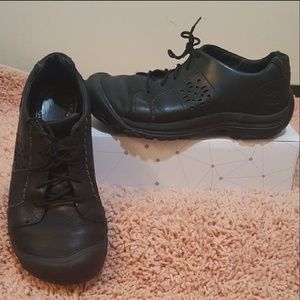 Keen Shoes